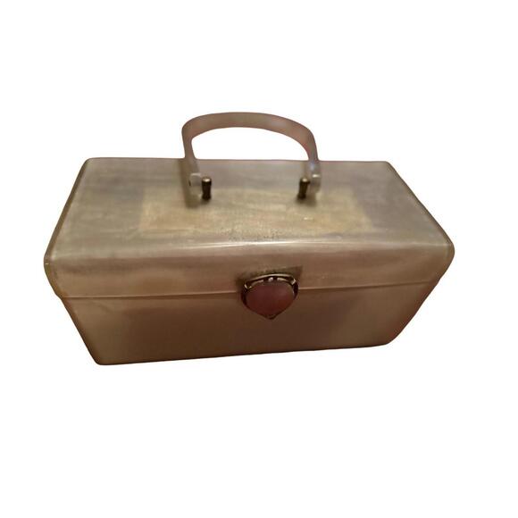 Vintage Womens 1950 White Pearlized Lucite Box Style Purse Retro Elegance 9"x5" - Picture 3 of 16